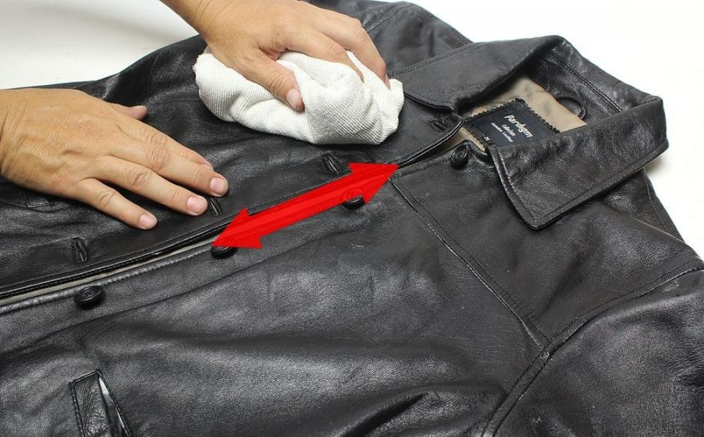Tips Menjaga Jaket Kulit Agar Bisa Tahan Lama