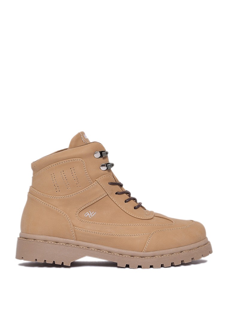 Berbagai Macam Boot Sporty yang Paling Hits