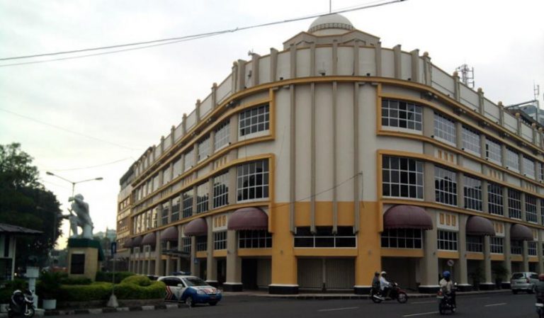 Gedung Siola