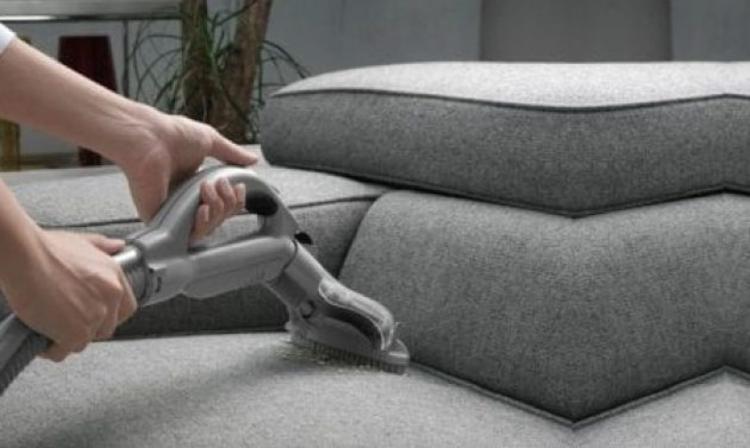 4 Tips Pilih Jasa Cuci Sofa Terpercaya, Jangan Asal Pilih